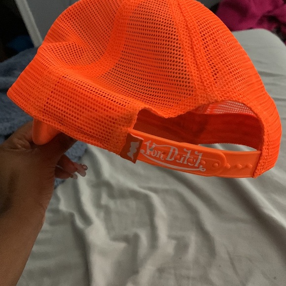 NEON ORANGE VON DUTCH TRUCKER - Picture 2 of 2